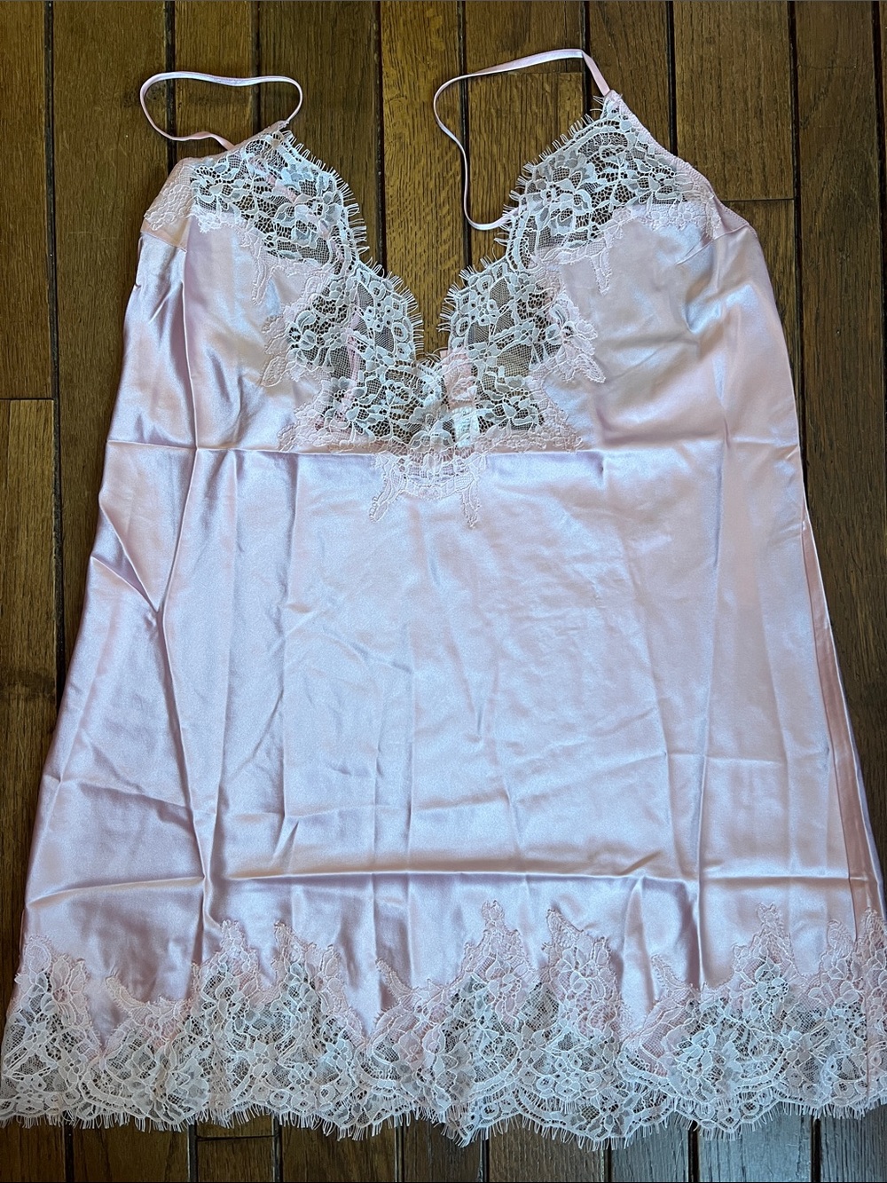 SKIMS Pink Peony Silk Lace Cami Mini Slip Dress Size Large New With Tags NWT
